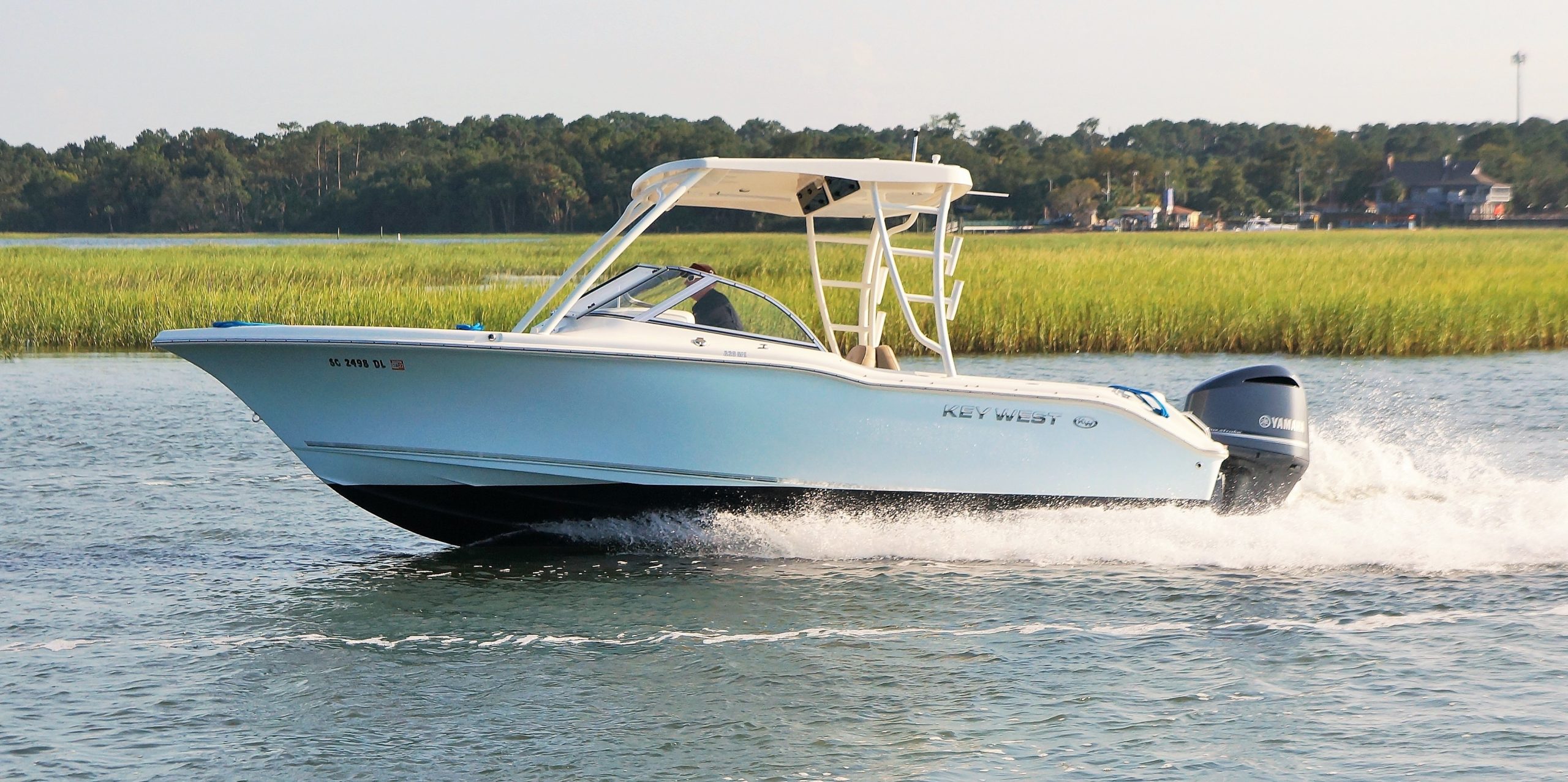 24' Key West cruising past Hilton Head Harbor