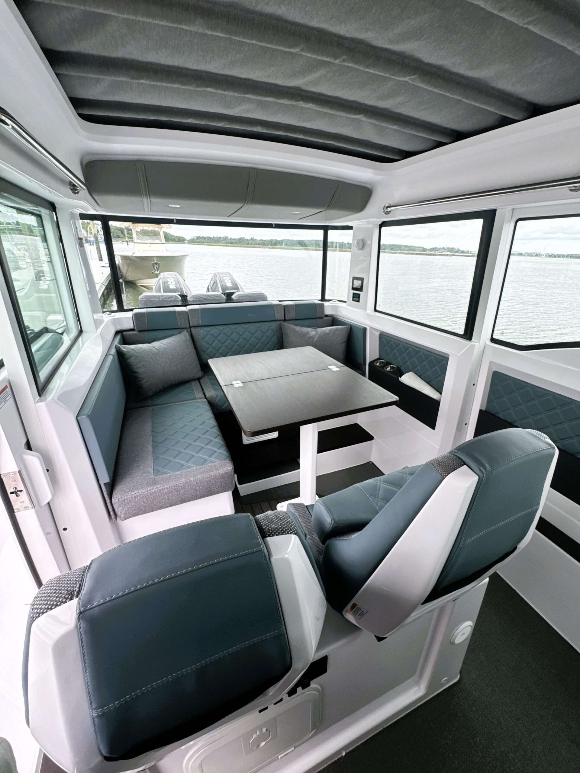 Hilton Head Yacht Charter - Helm Seating