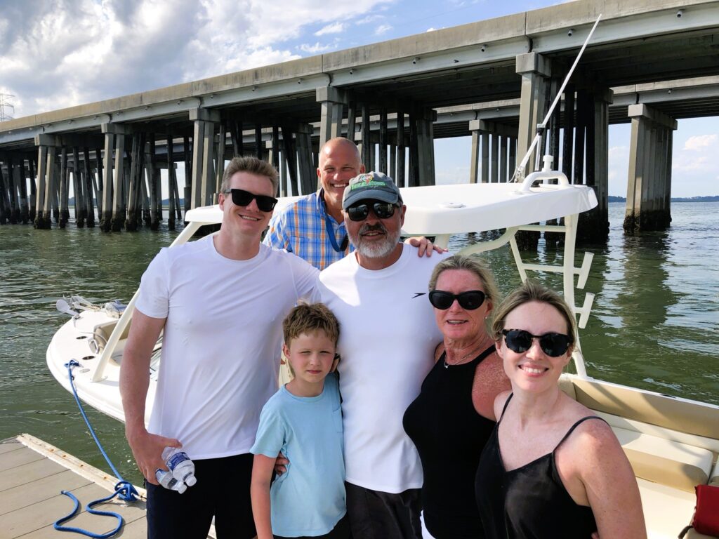 Family getting ready to shove off for dolphin tour